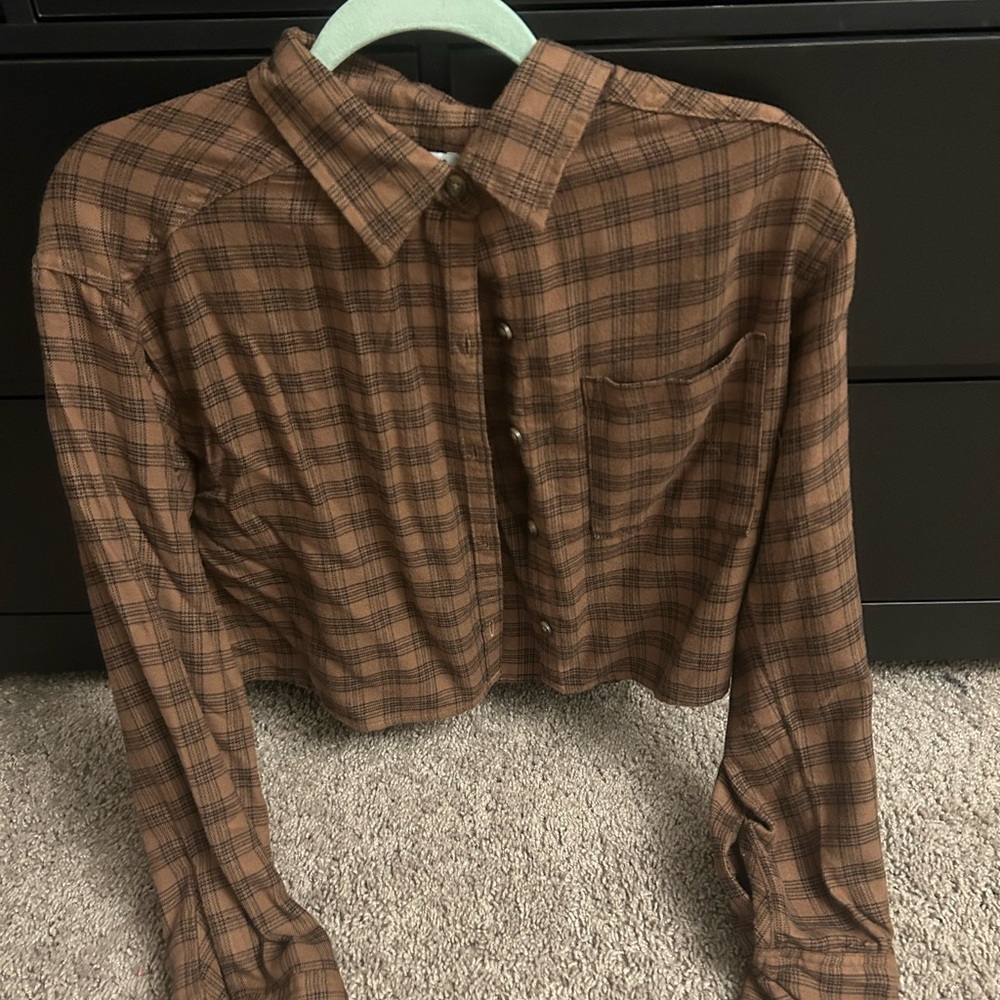 Hollister Cropped Brown Plaid Shirt